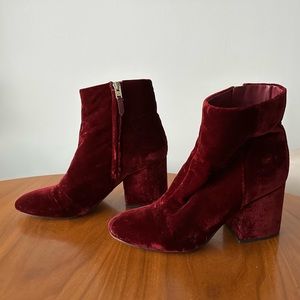 Red Velvet Sam Edelman zip up boots size 11